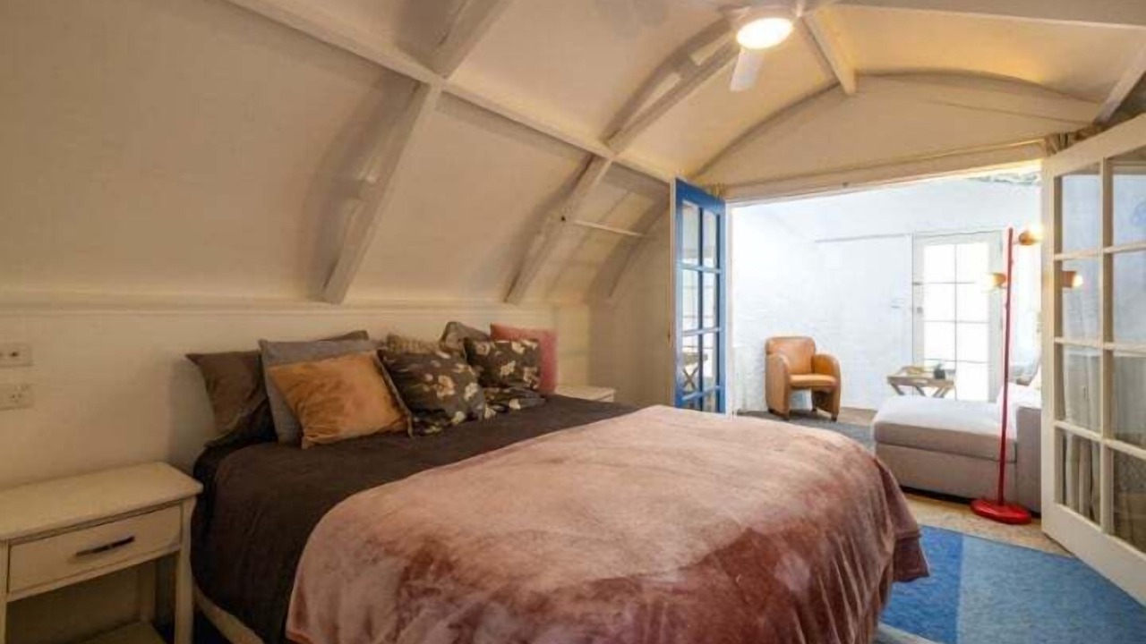 Photo of Bedroom in Onetangi