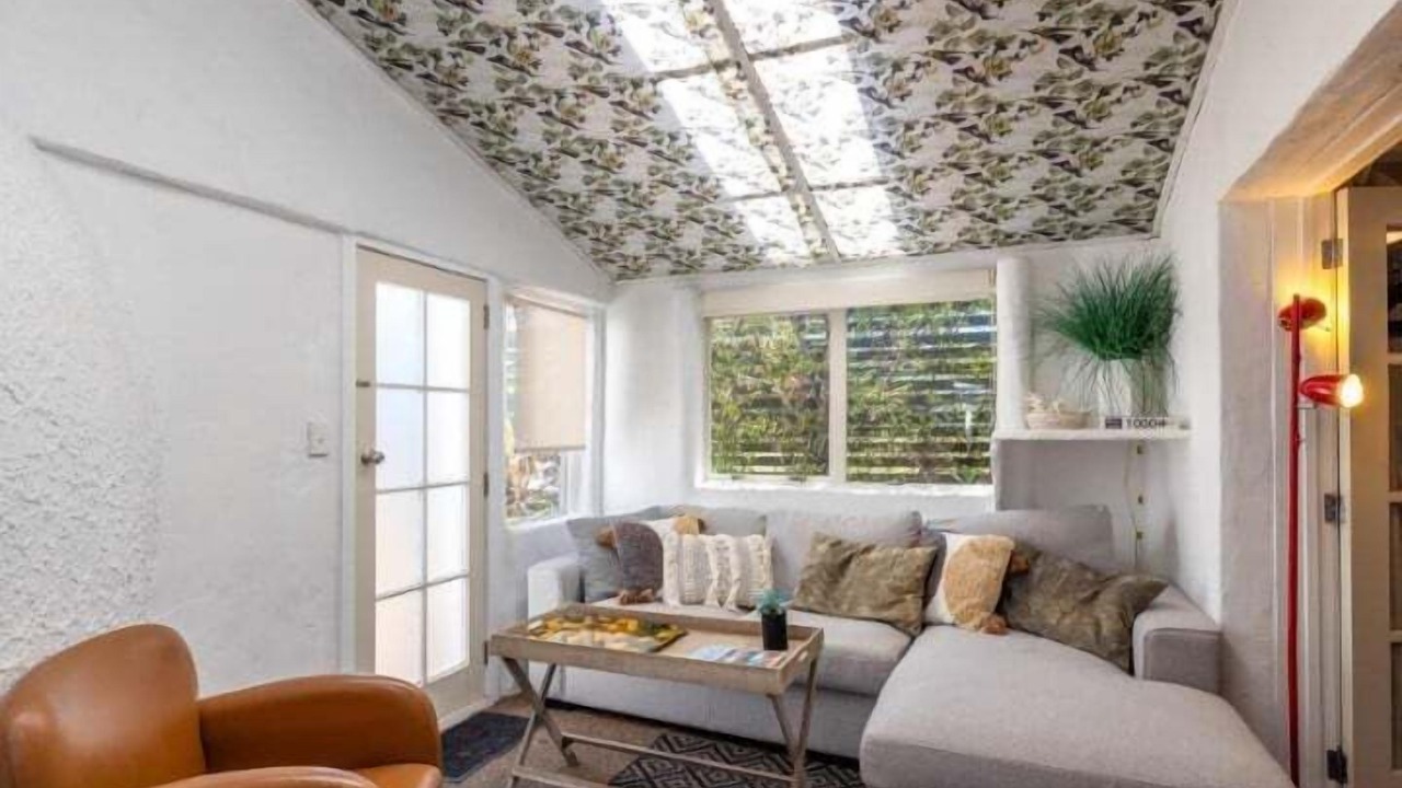 Photo of Livingroom in Onetangi