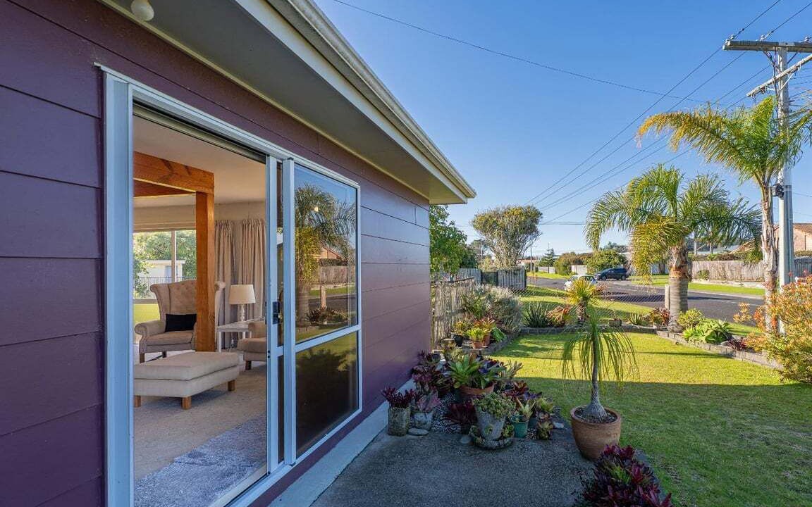 Photo of Patio Balcony in Whangamata