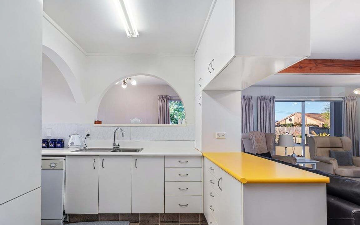 Photo of Kitchen in Whangamata