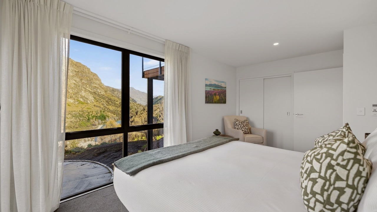 Photo of Bedroom in Arthur's Point