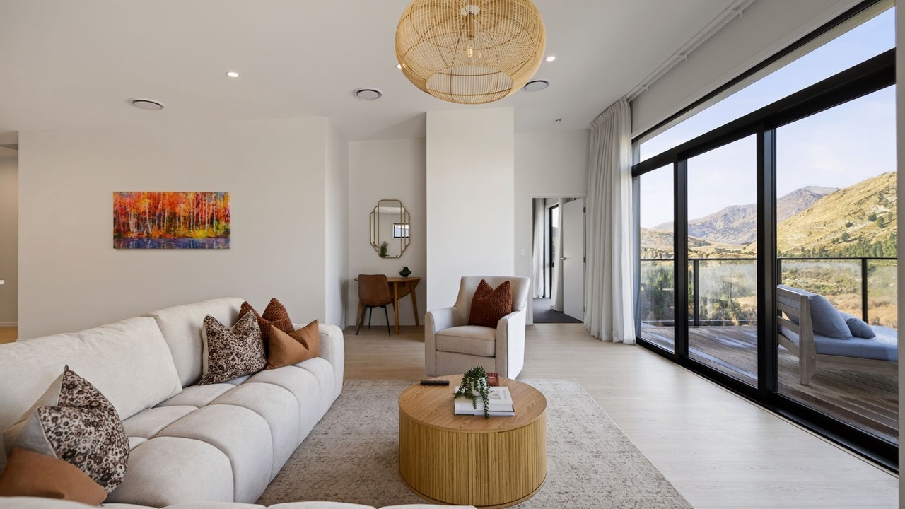 Photo of Livingroom in Arthur's Point