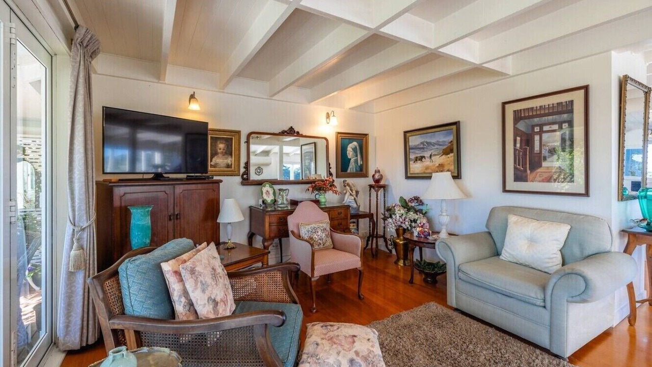 Photo of Livingroom in Palm Beach