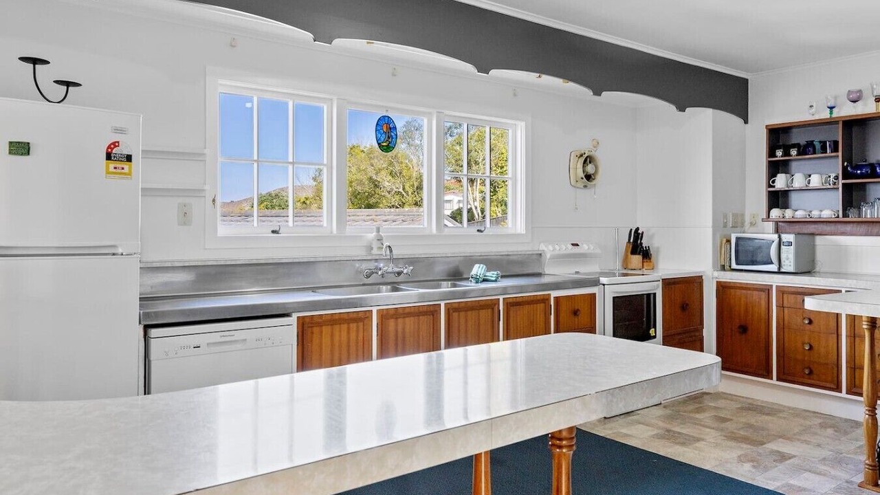 Photo of Kitchen in Acacia Bay