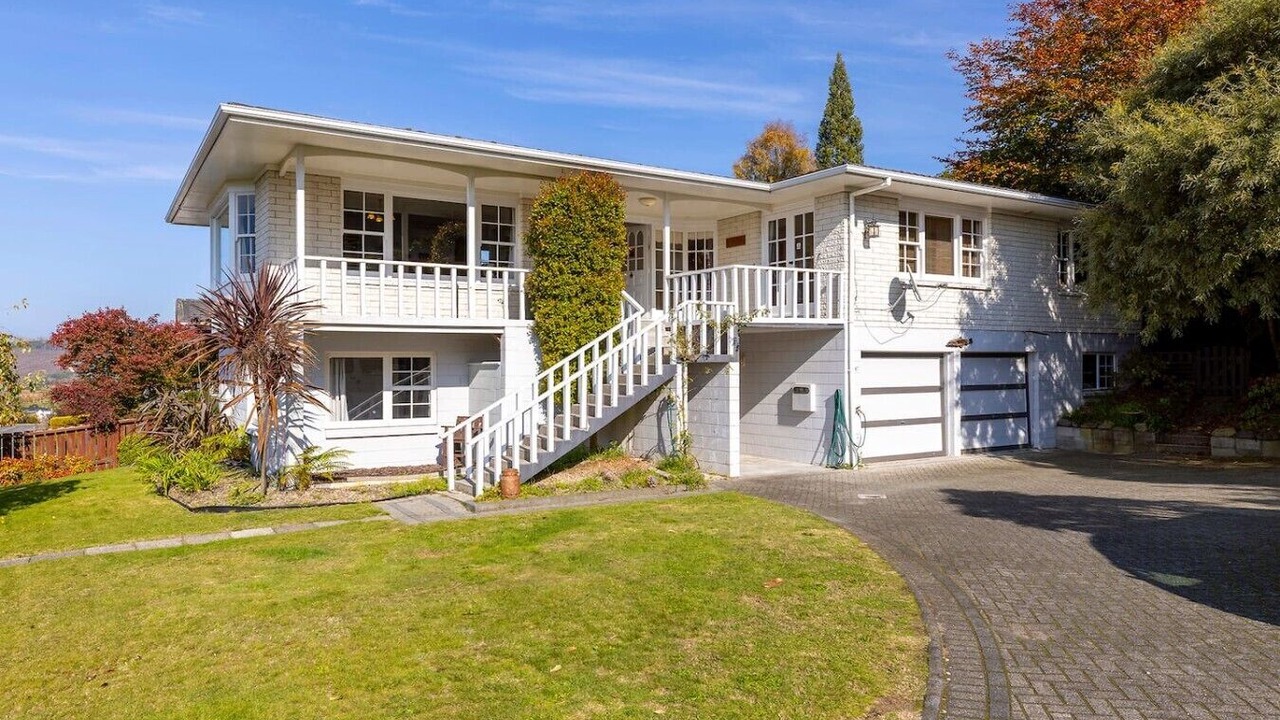 Photo of Outdoor in Acacia Bay