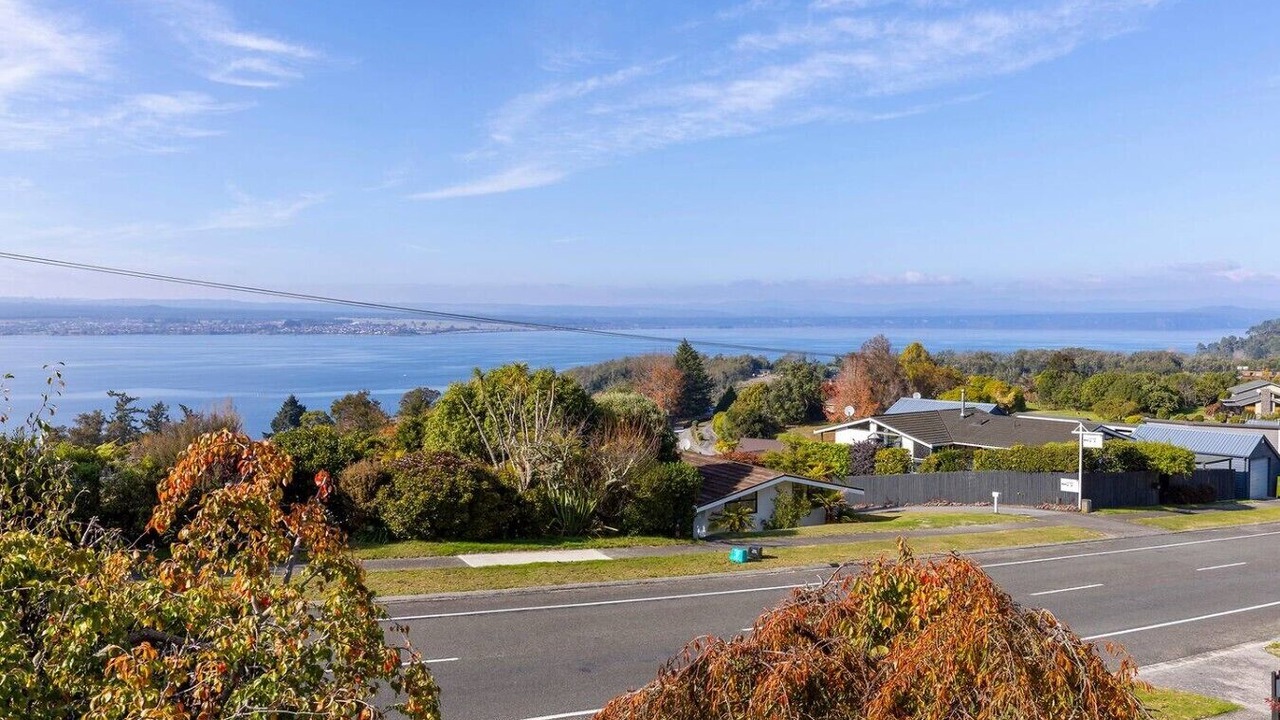 Photo of Others in Acacia Bay