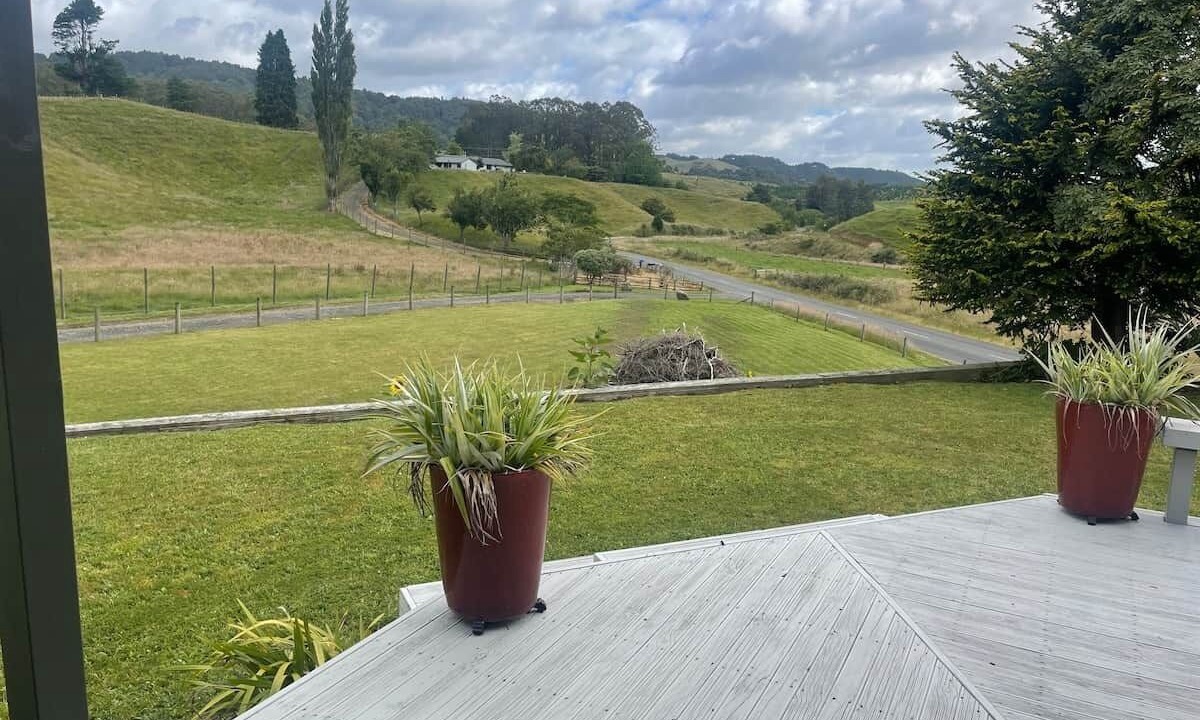 Photo of Patio Balcony in Rotorua District