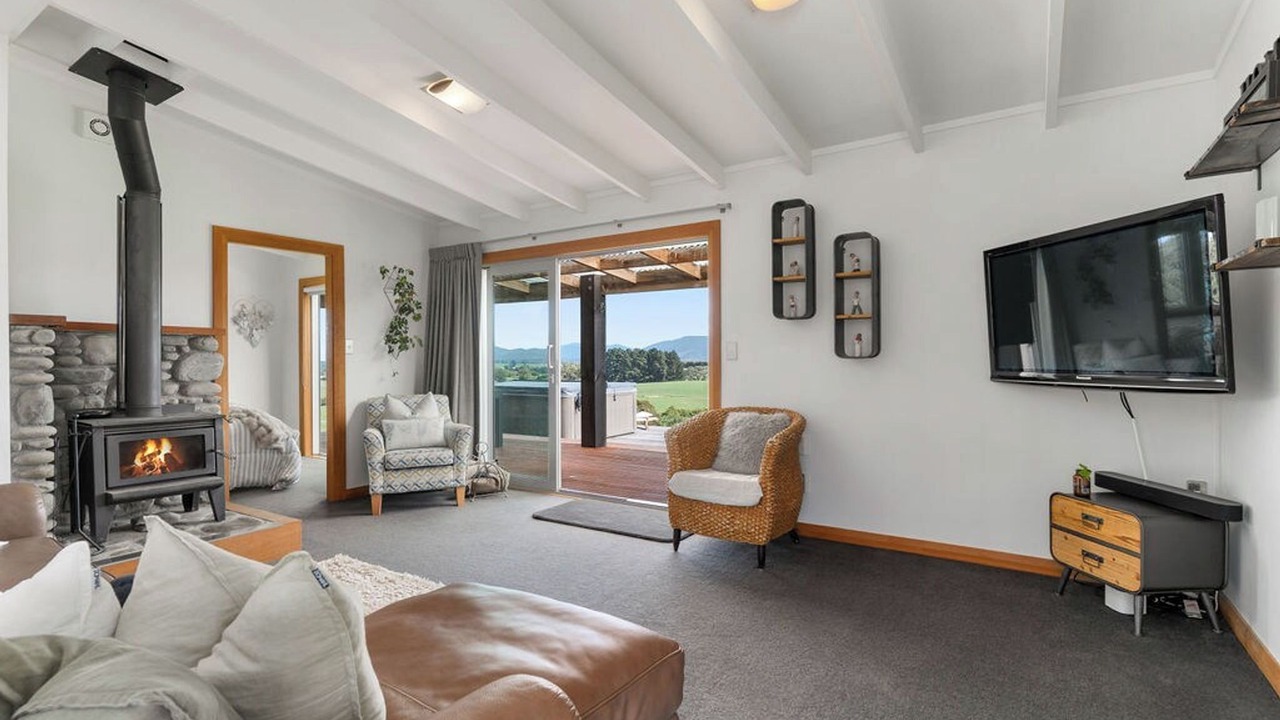 Photo of Livingroom in Solway