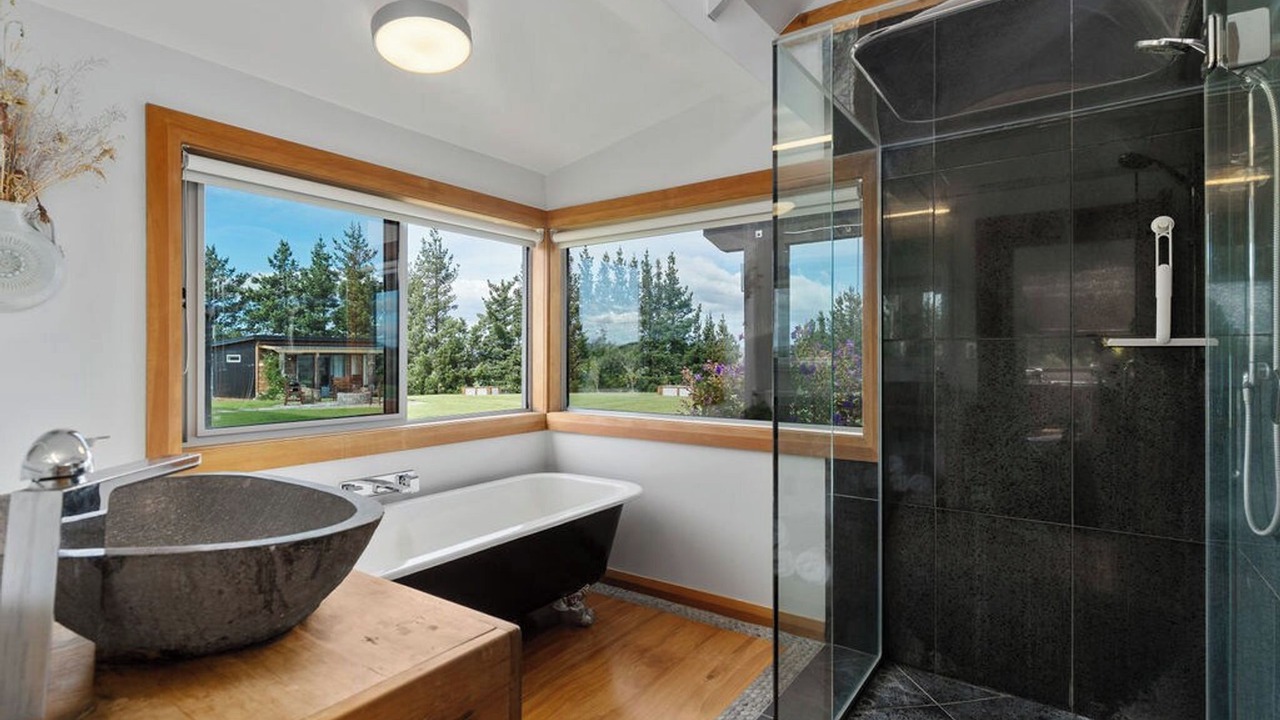 Photo of Bathroom in Solway