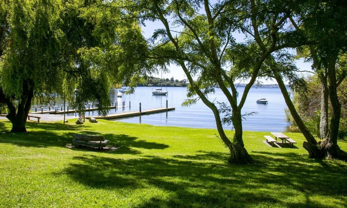 Photo of Others in Acacia Bay