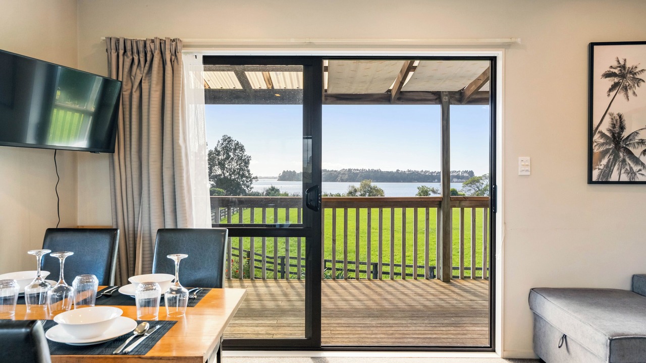 Photo of Livingroom in Whakamarama