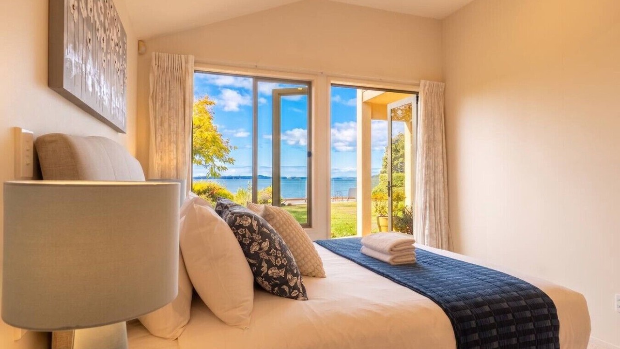 Photo of Bedroom in Bucklands Beach