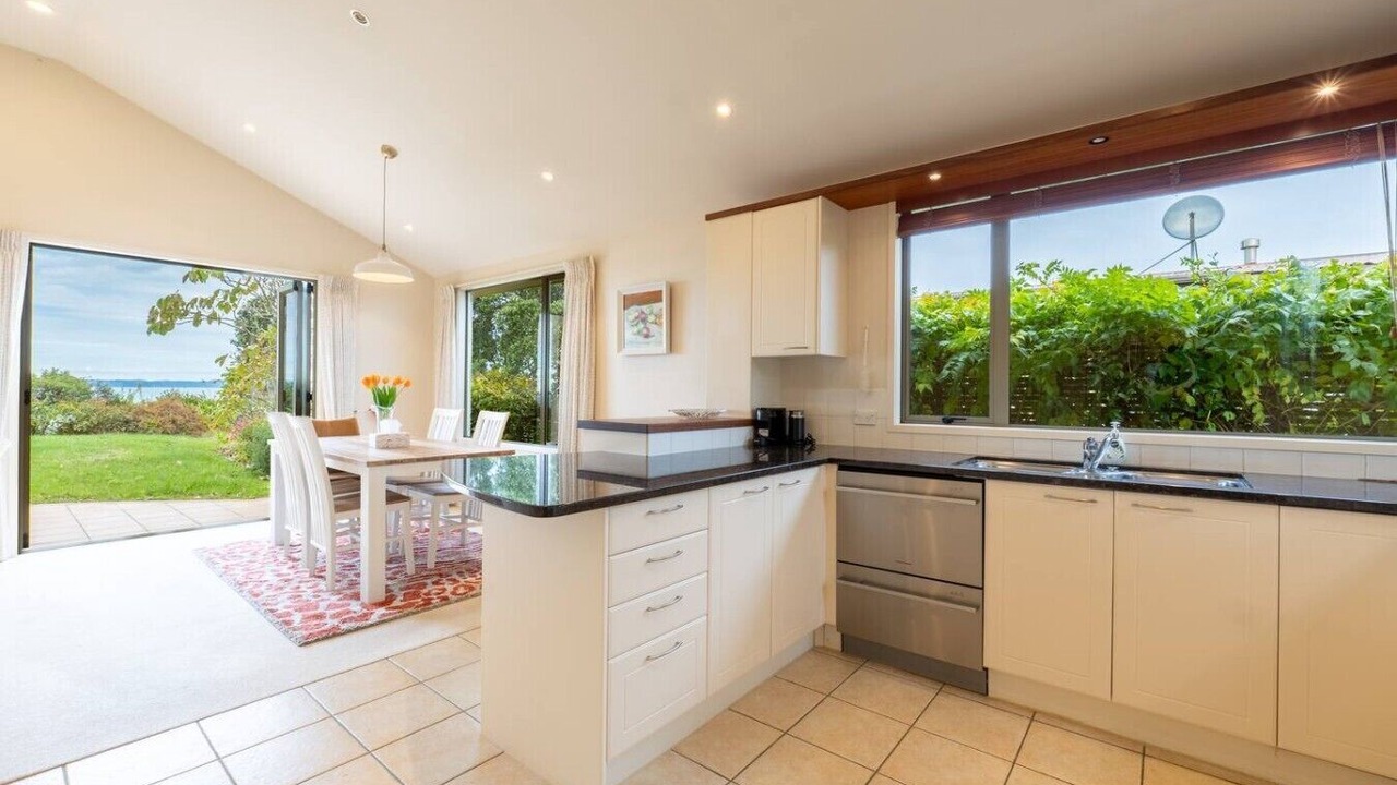 Photo of Kitchen in Bucklands Beach