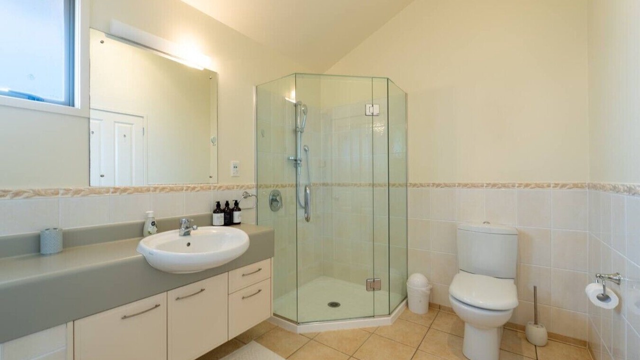 Photo of Bathroom in Bucklands Beach