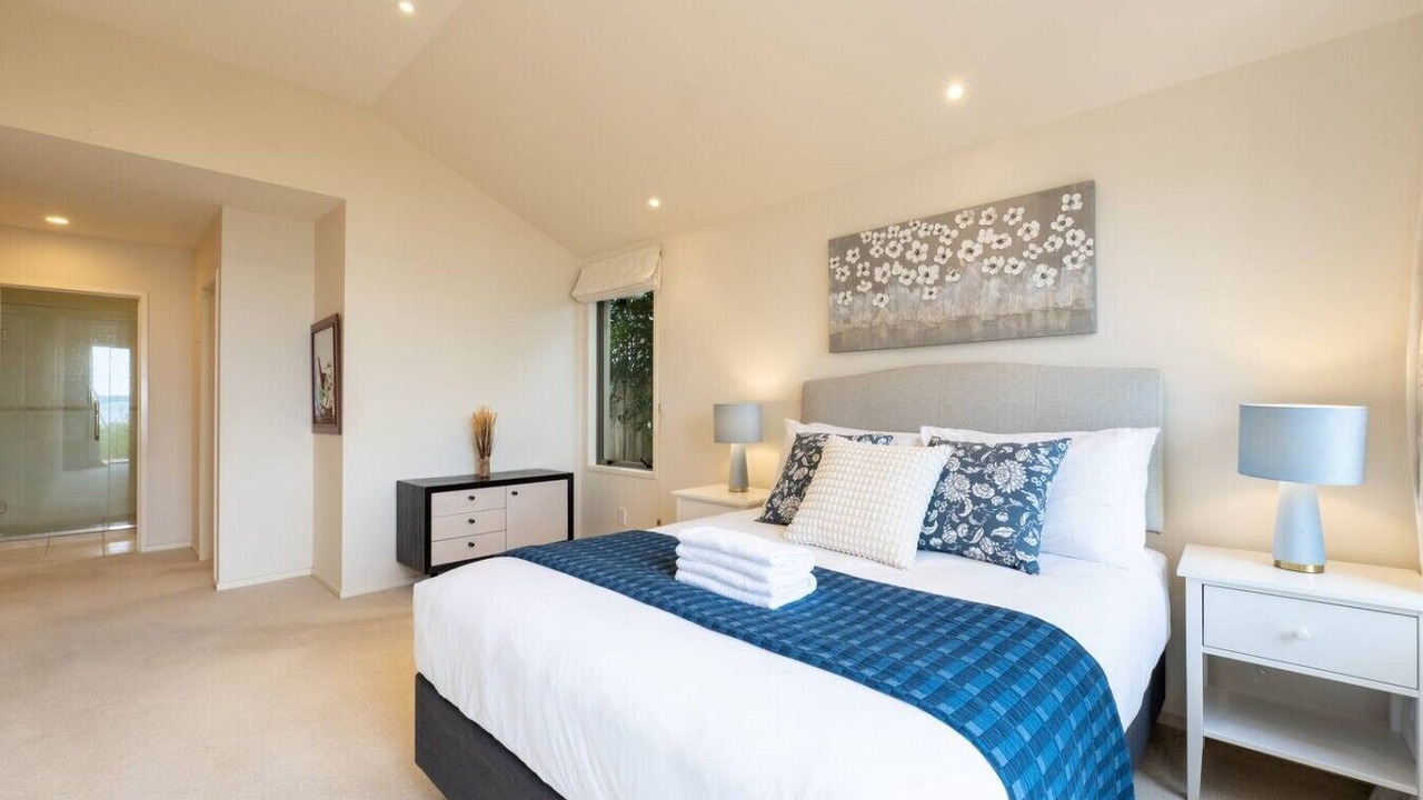 Photo of Bedroom in Bucklands Beach
