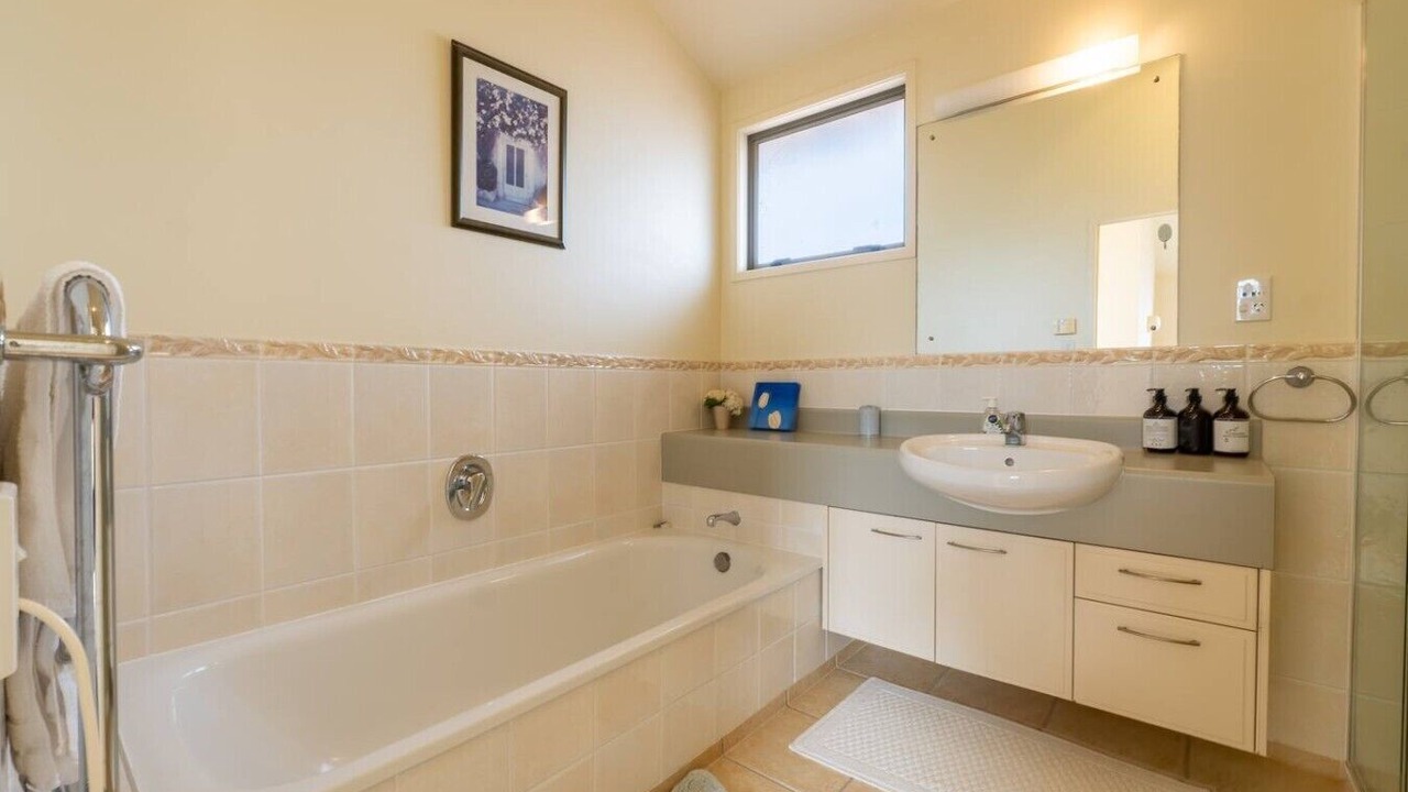 Photo of Bathroom in Bucklands Beach