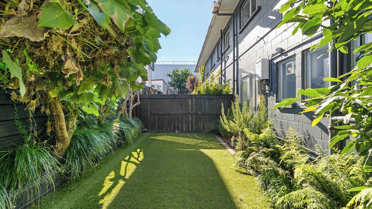 Photo of Outdoor in Hamilton