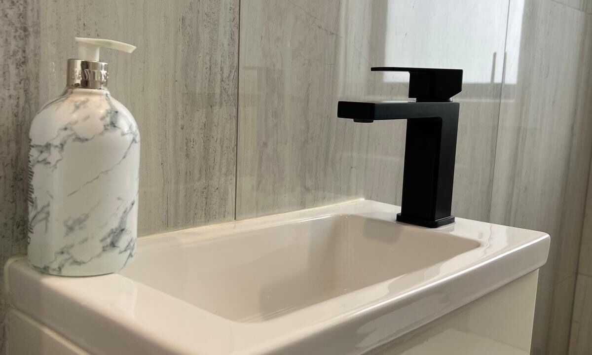 Photo of Bathroom in Tawa