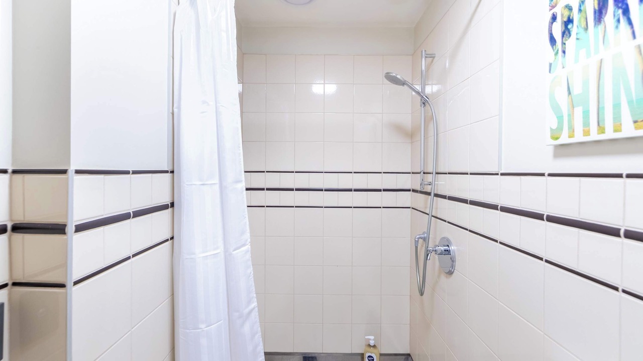 Photo of Bathroom in Te Aro