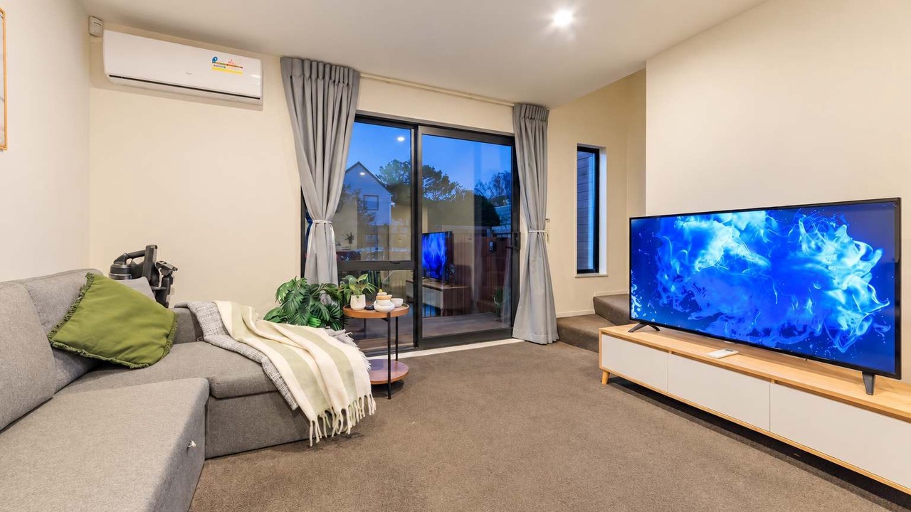 Photo of Livingroom in Christchurch City Centre