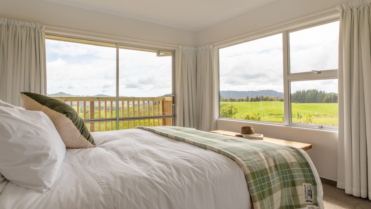 Photo of Bedroom in Oropi