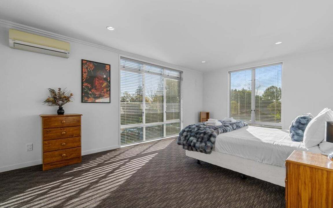 Photo of Bedroom in Hamilton East