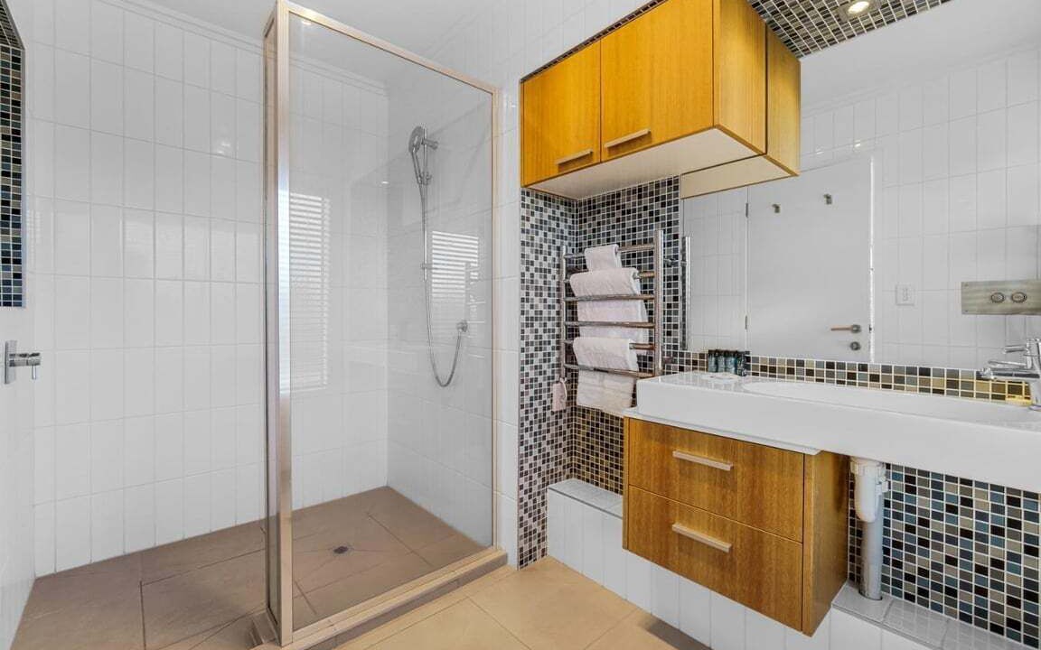 Photo of Bathroom in Hamilton East
