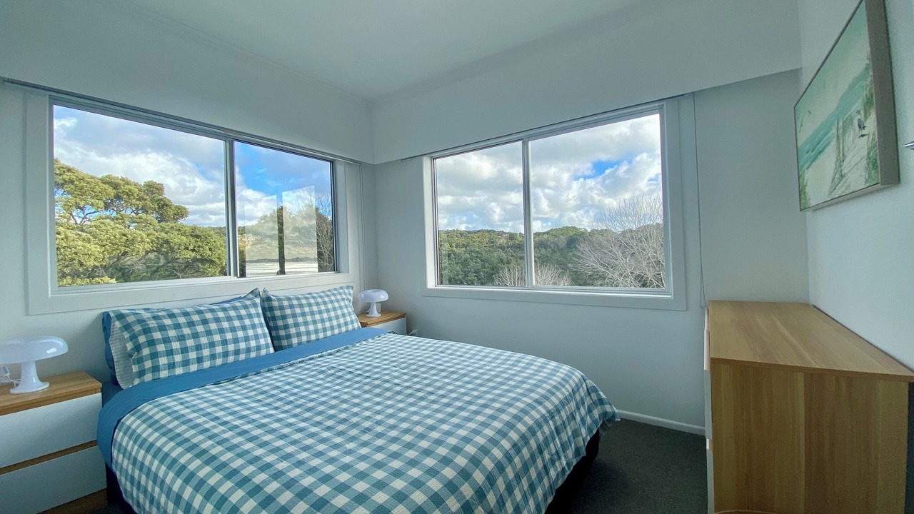 Photo of Bedroom in Cable Bay