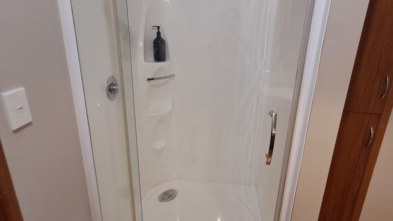 Photo of Bathroom in Ngahinapouri