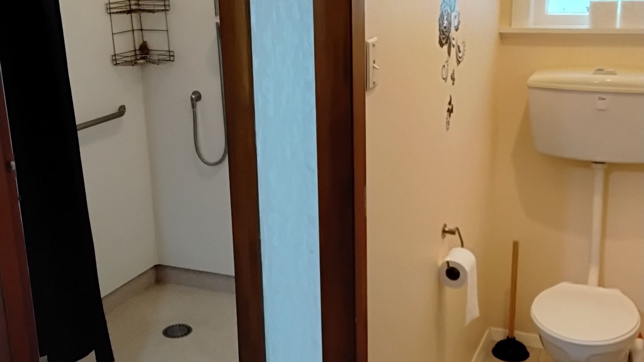 Photo of Bathroom in Whanganui