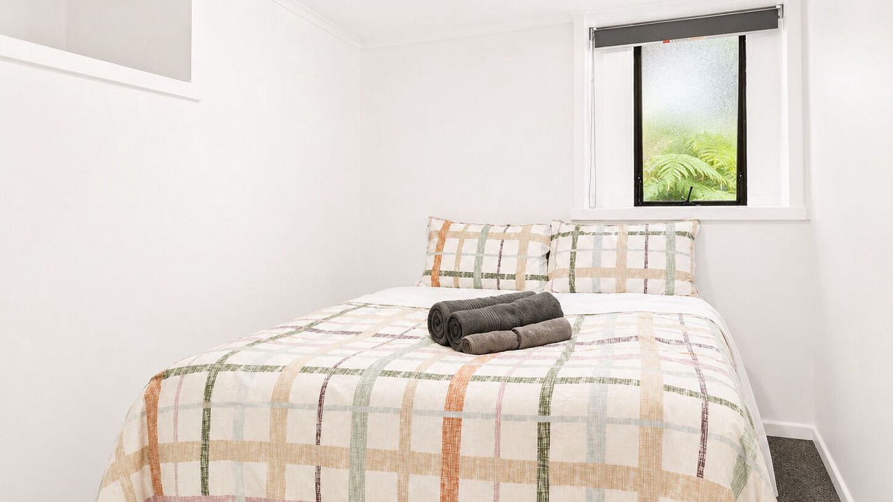 Photo of Bedroom in Birkenhead