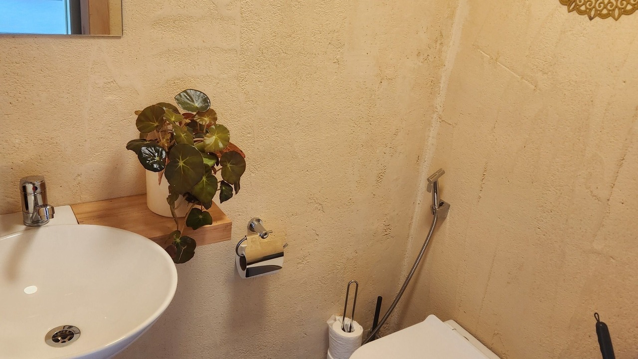 Photo of Bathroom in Danseys Pass