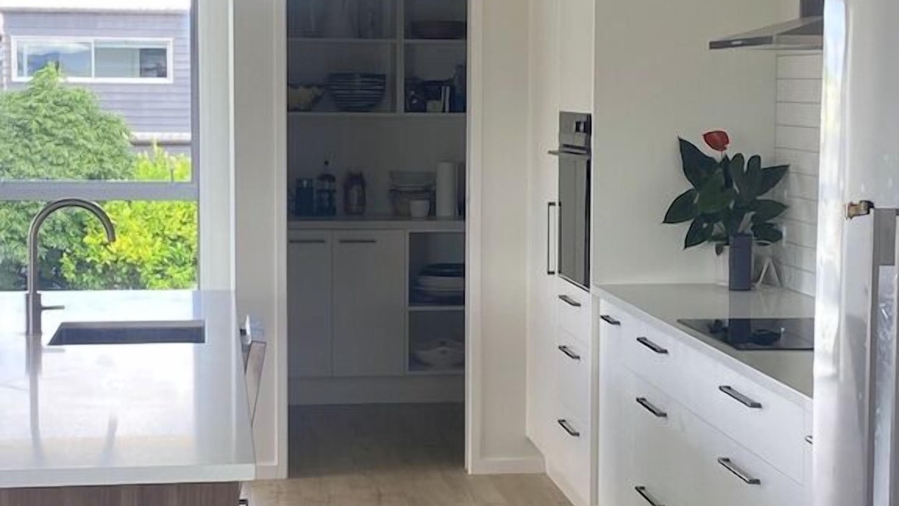 Photo of Kitchen in Whangamata