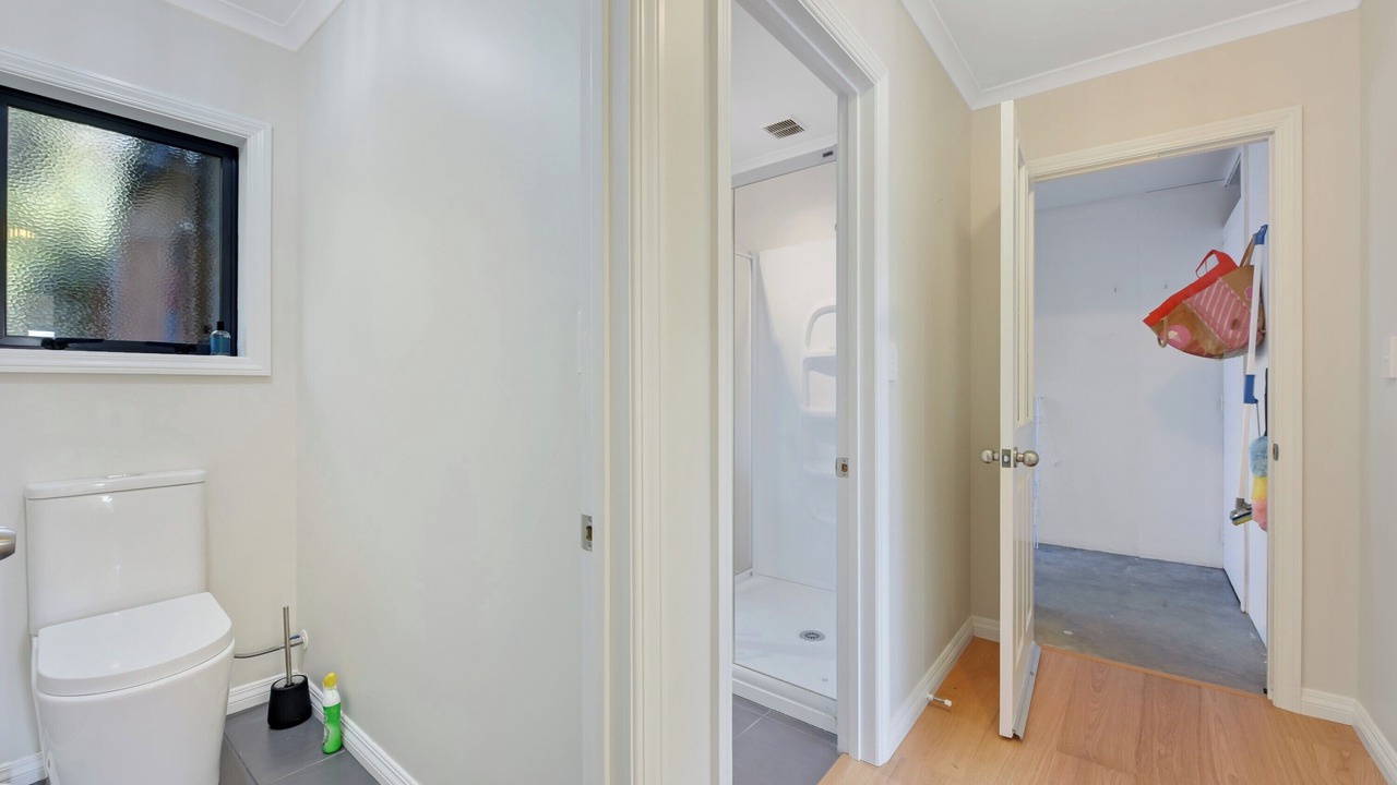 Photo of Bathroom in Ngaio Bay