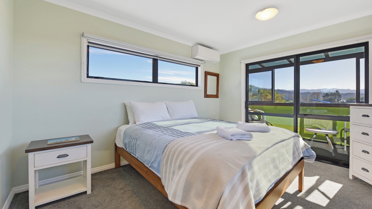 Photo of Bedroom in Ngaio Bay
