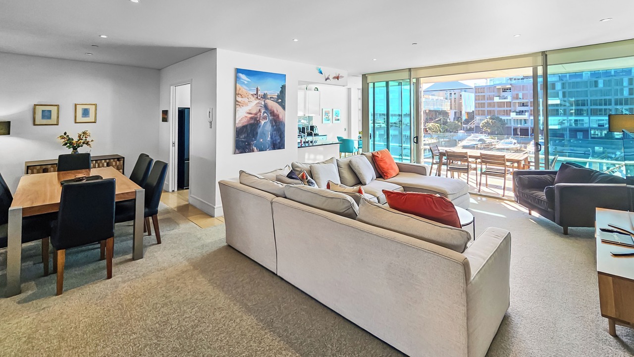 Photo of Livingroom in Auckland Central Business District