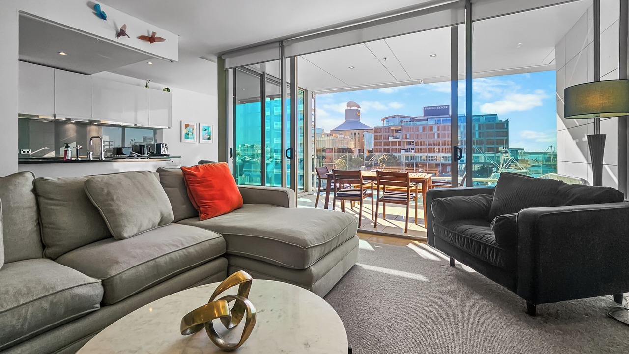 Photo of Livingroom in Auckland Central Business District