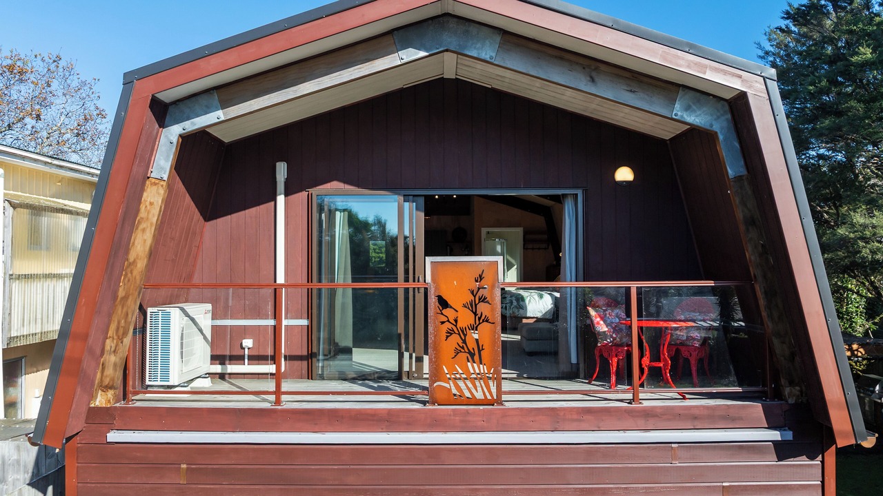 Photo of Outdoor in Laingholm