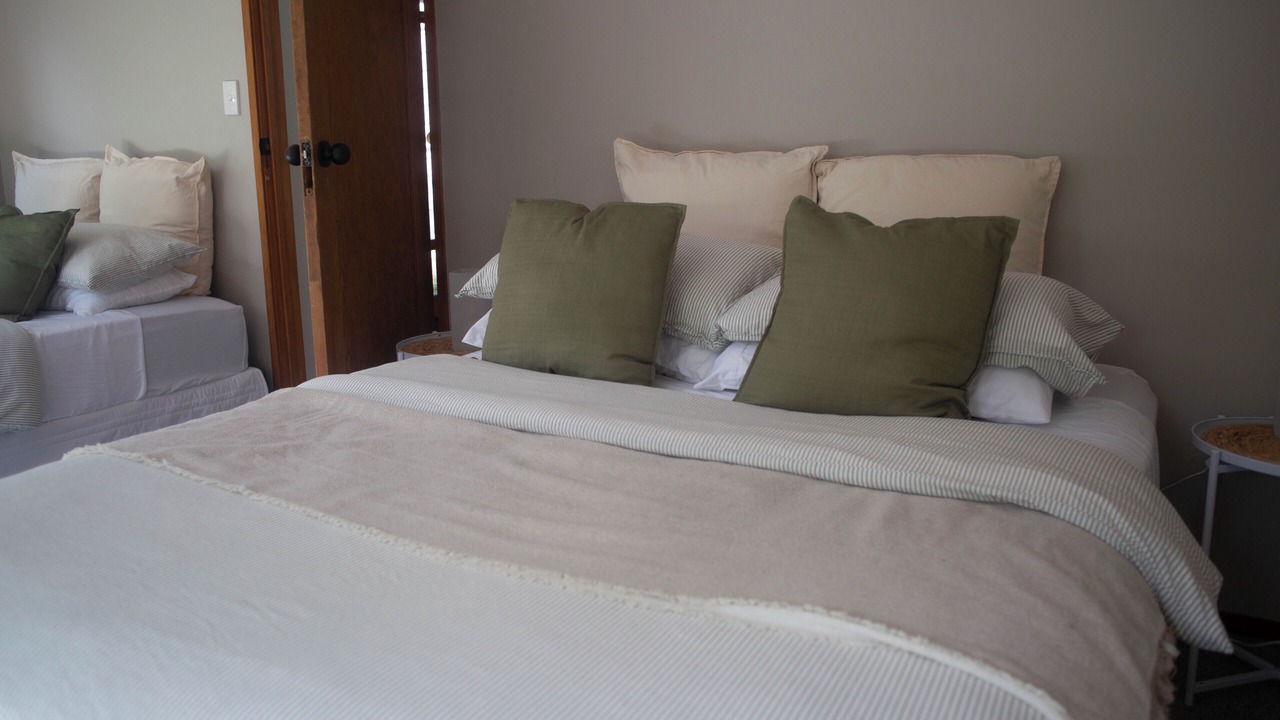 Photo of Bedroom in Huia