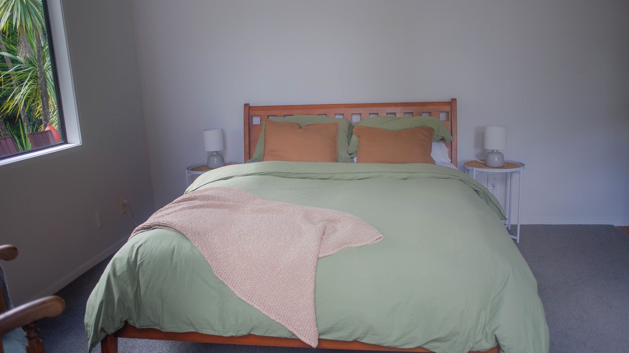 Photo of Bedroom in Huia