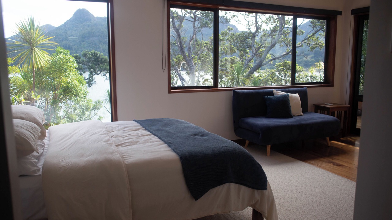 Photo of Bedroom in Huia