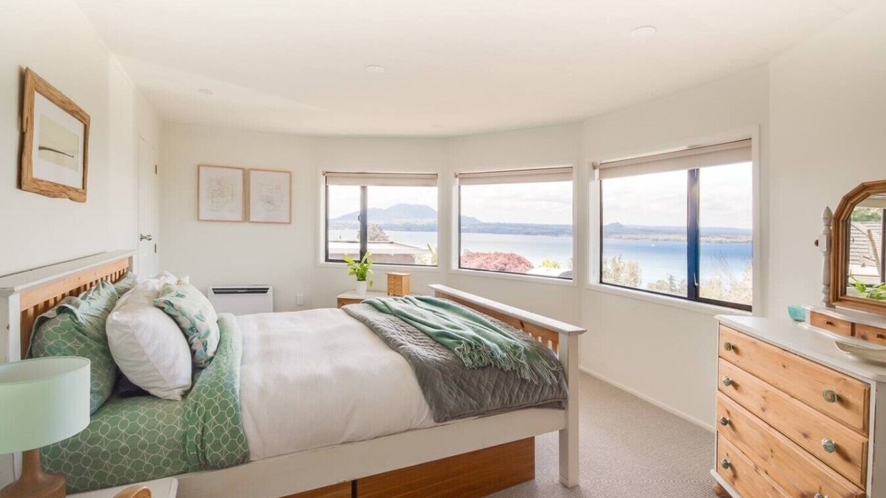 Photo of Others in Acacia Bay