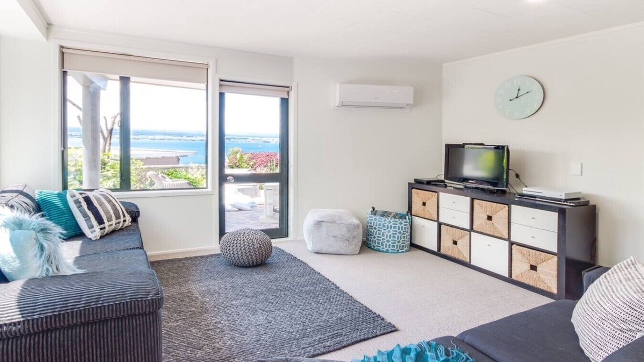 Photo of Bedroom in Acacia Bay