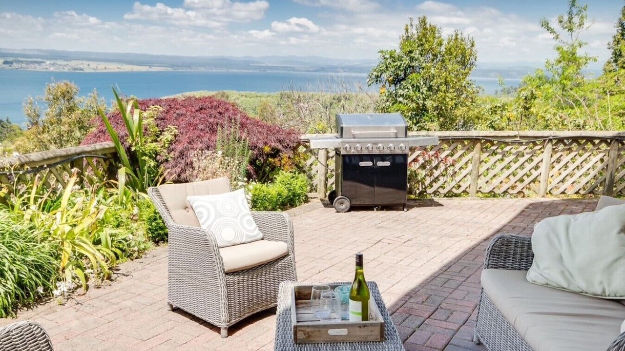 Photo of Outdoor in Acacia Bay