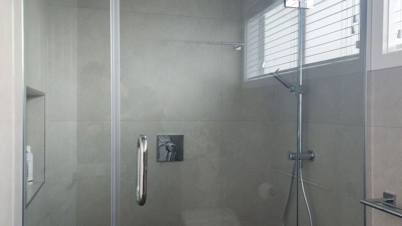 Photo of Bathroom in Greenlane - Ellerslie
