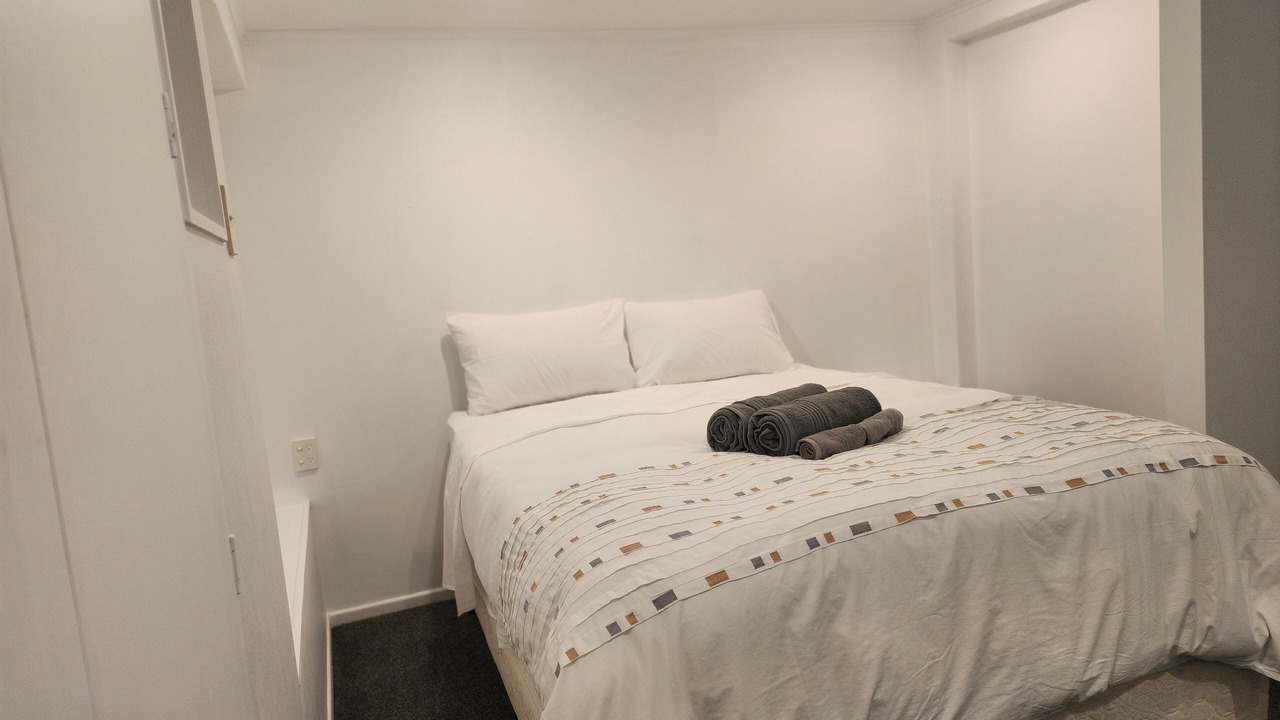 Photo of Bedroom in Birkenhead