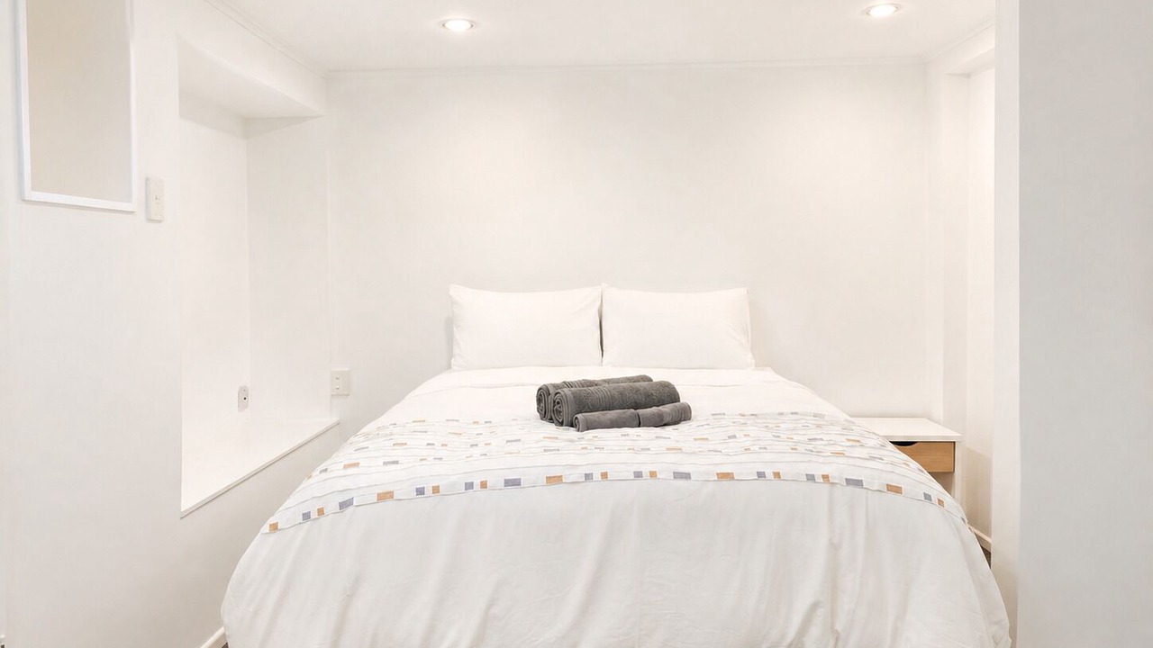Photo of Bedroom in Birkenhead