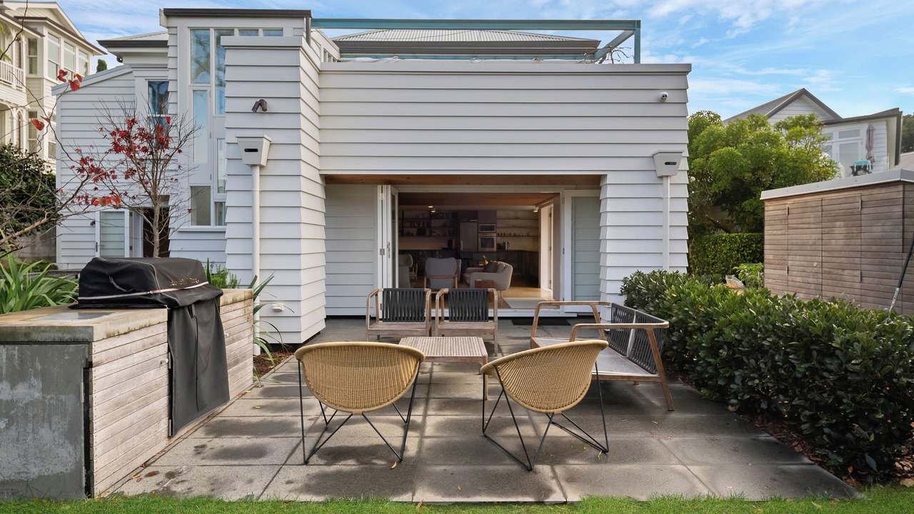 Photo of Outdoor in Devonport