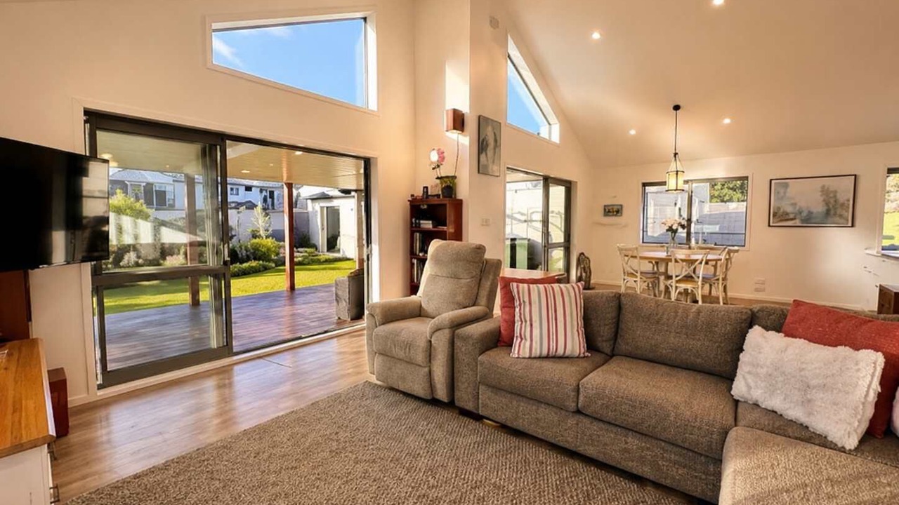 Photo of Livingroom in Oneroa
