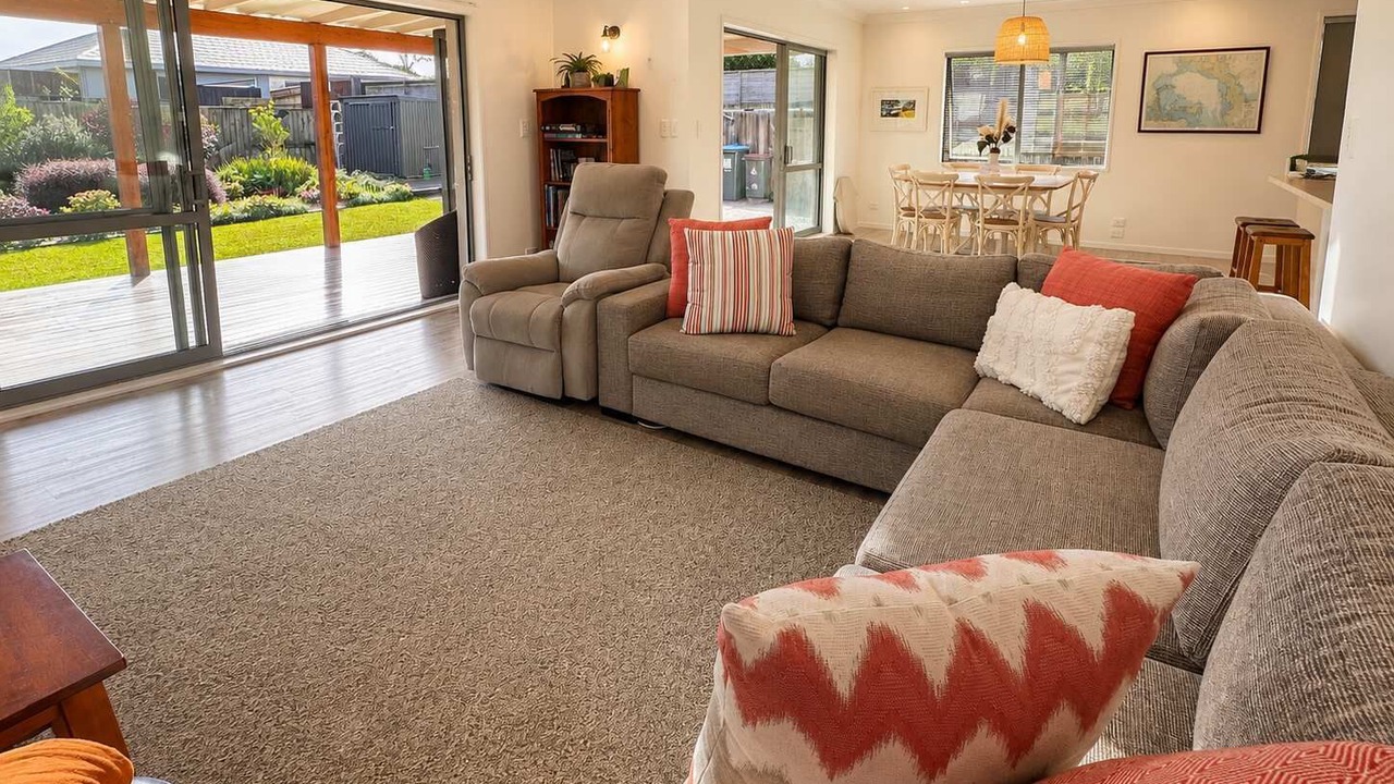 Photo of Livingroom in Oneroa